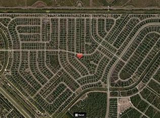 Fafton St, North port, FL 34288