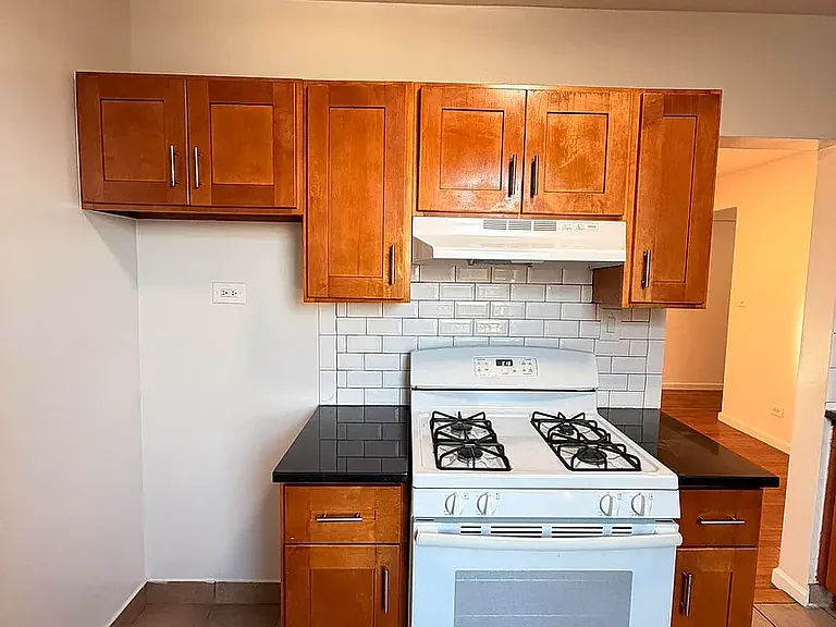 85-2 139th St #2M — Photo 11