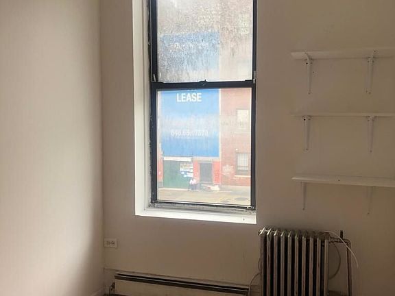 5th image of 370 W 52nd St #2BI