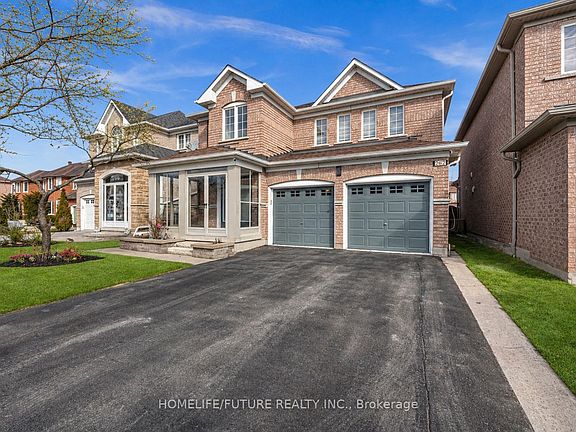 2nd image of 262 Helen Ave