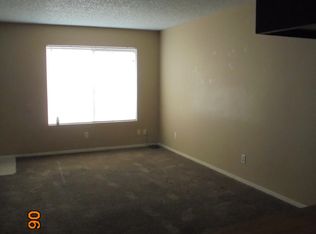 207 W Ash St APT A, Taft, CA 93268