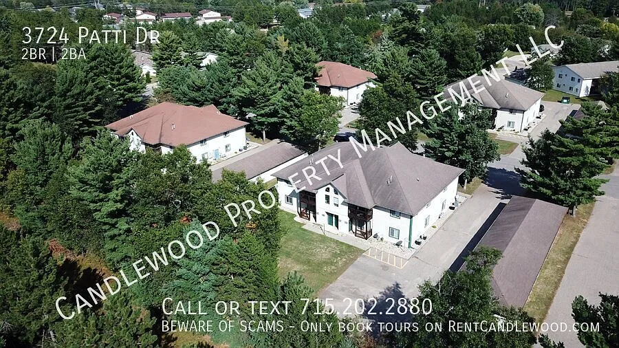 2 Bedroom Pet Friendly Apartment With Garage Available NOW! — Photo 3