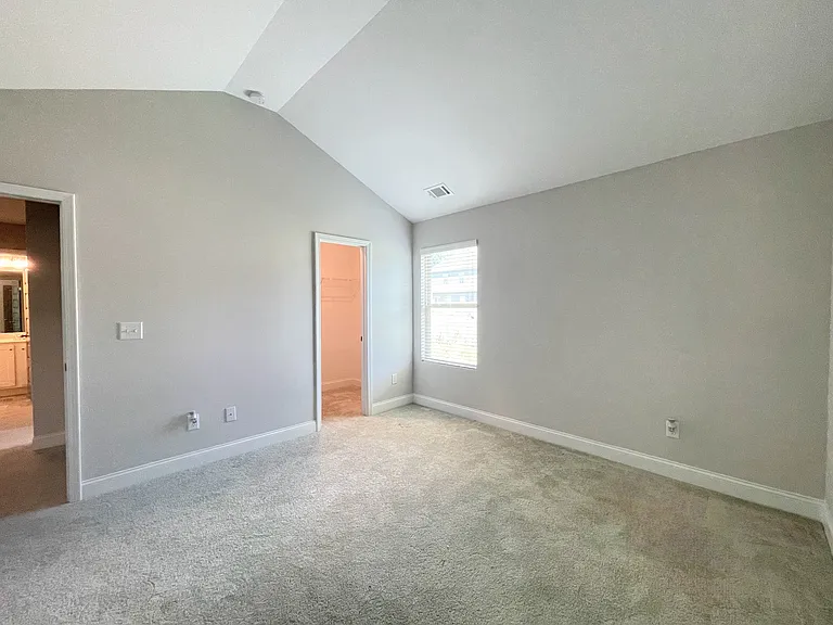 598 Omnia Ct — Photo 18