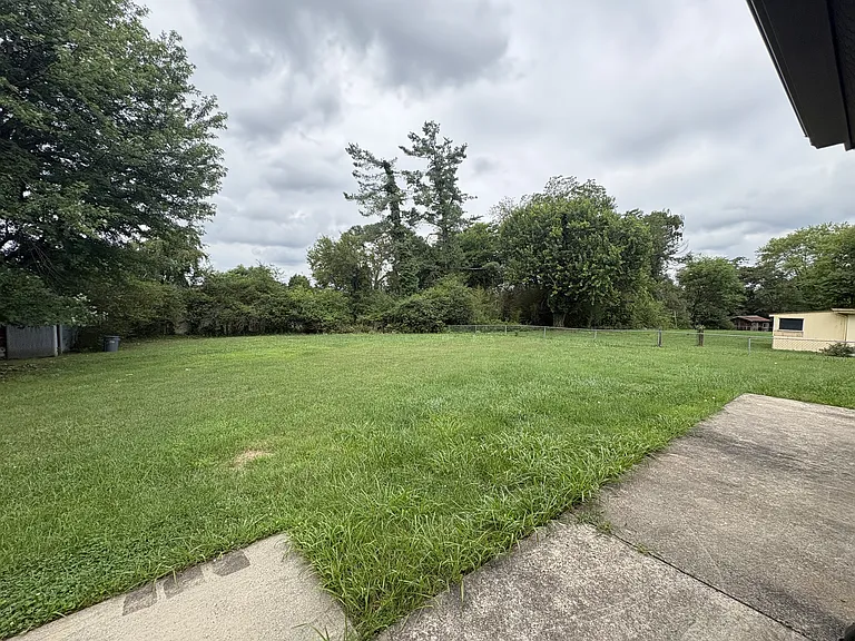 499 Greenwell Ct — Photo 7