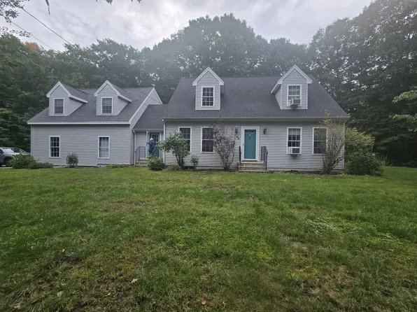 22 Trafton St, York, ME 03909