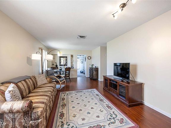 3rd image of 6118 CORAL WAY