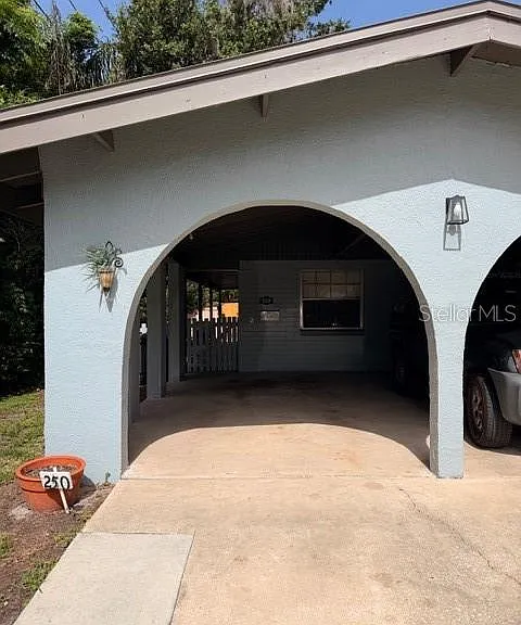 250 Cedarwood Dr — Photo 2