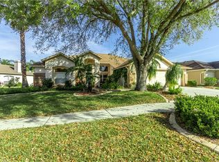 28621 Hanging Moss Loop, Zephyrhills, FL 33543