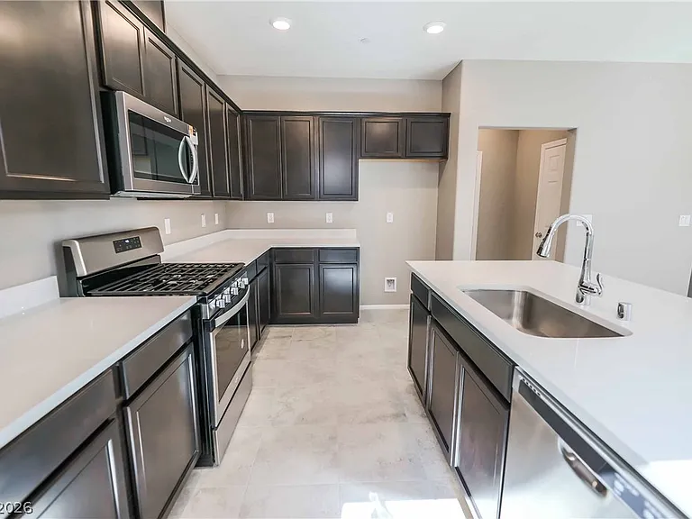 3167 McKenna Dawn Ave — Photo 6