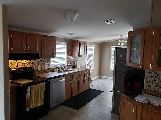 2nd image of 3807 Covington Dr