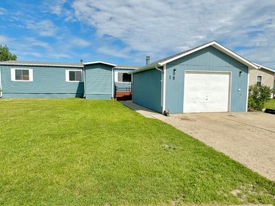 15 Estate Dr, Bowman, ND, 58623