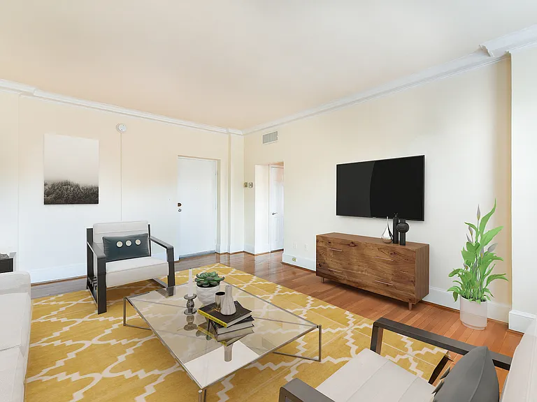 The Norwood — Photo 2