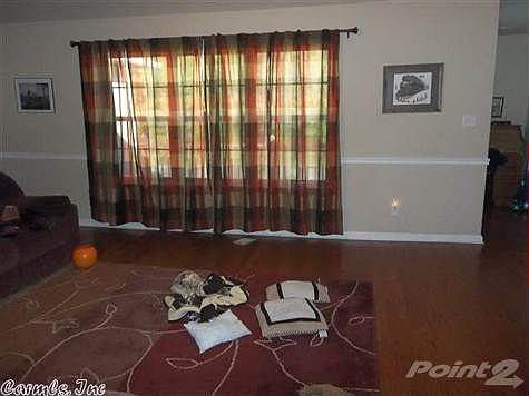 4th image of 713 Cara Jane Dr