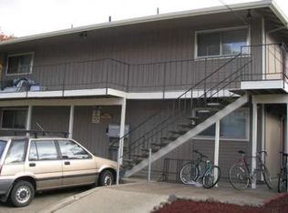 1793 Patterson Aly APT 8, Eugene, OR 97401