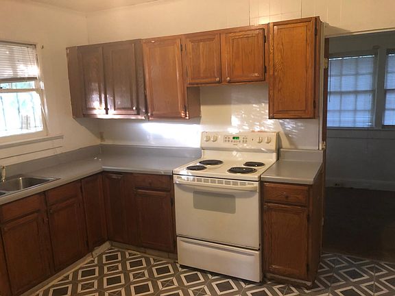 3rd image of 2924 Chicora Ave #A