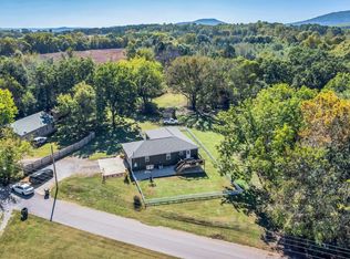 908 Wess Taylor Rd, Huntsville, AL 35811