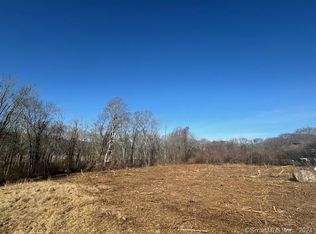 10 Erins Way, Ledyard, CT 06339