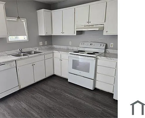 4836 Mamie Carter Dr — Photo 2