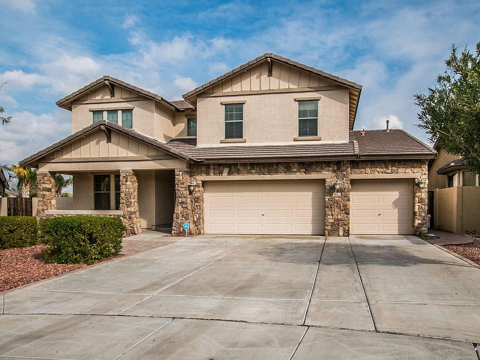 Stone finish elevation