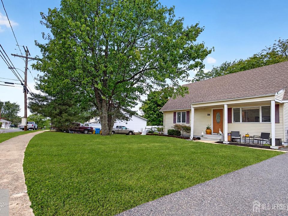 1st image of 56 Rhode Island Dr