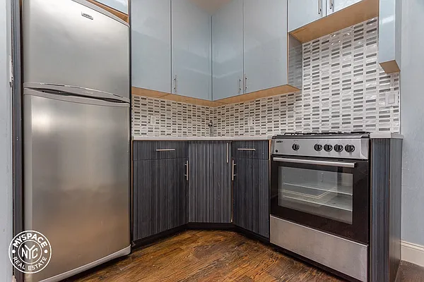 Rented by MySpaceNYC | media 12