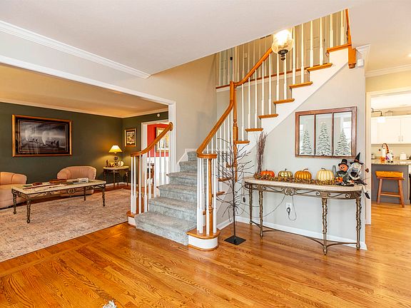 3rd image of 51580 Wexford Dr