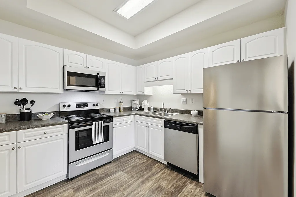 Forest Ridge Apartments — Photo 3