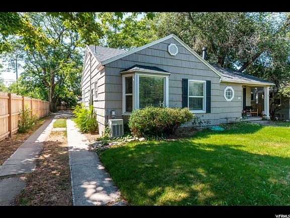 2nd image of 1778 E Sunnyside Ave #6