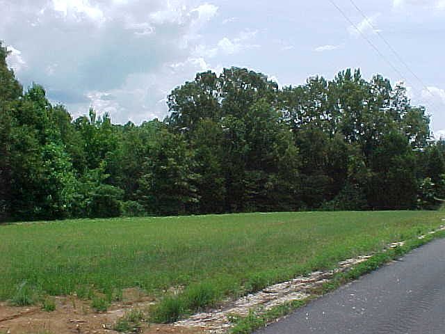 1st image of 365 Kennedy Rd