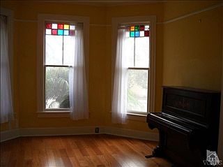 2nd image of 1157 Poli St