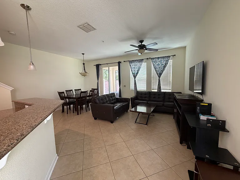 1556 Plumeria Pl — Photo 7
