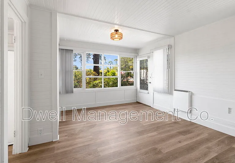 4535 Upland St — Photo 7