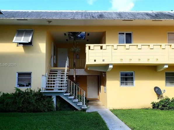 7368 SW 82nd St, Miami, FL