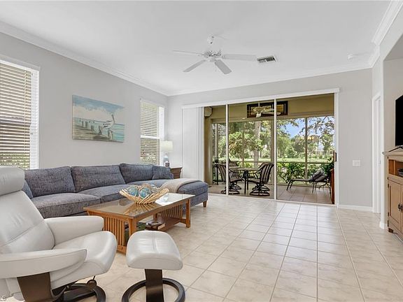 3rd image of 8784 MIDDLEBROOK DR