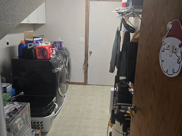 1211 Vista View Ct — Photo 38