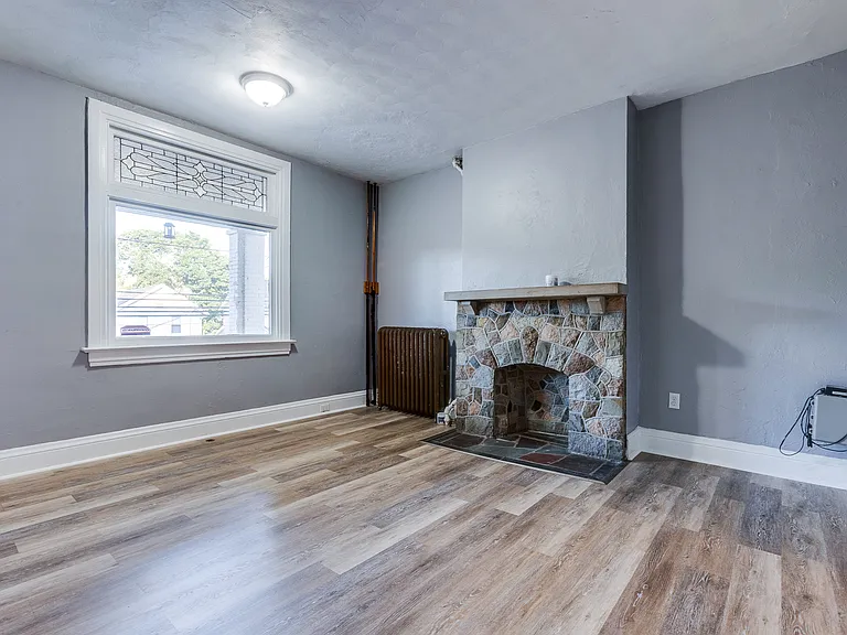 955 Berkshire Ave #1 — Photo 4