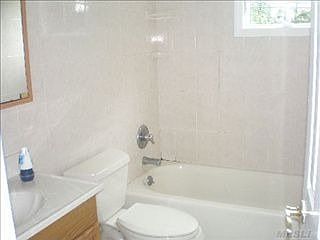 4th image of 16 Copeland Pl