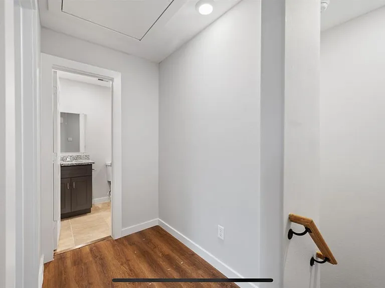 6004 Wedgefield St #B — Photo 8