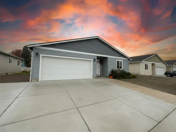 7929 Jacqueline Way, White City, OR 97503