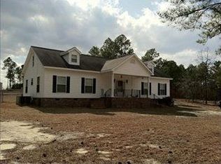 1115 Lawhorn Rd, Cassatt, SC 29032