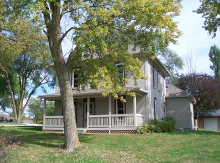 427 S 7th St, Winterset, IA 50273