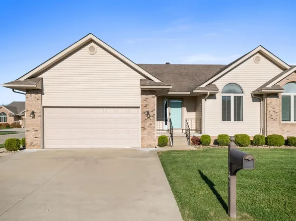 197 Condominium Dr, Grayson, KY 41143