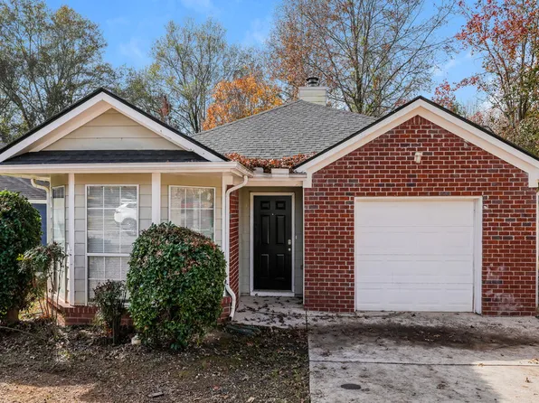 6626 Browns Mill Ferry Dr, Lithonia, GA 30038