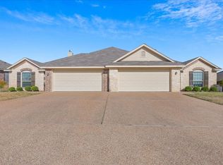 607 Madison Cir, Hewitt, TX 76643