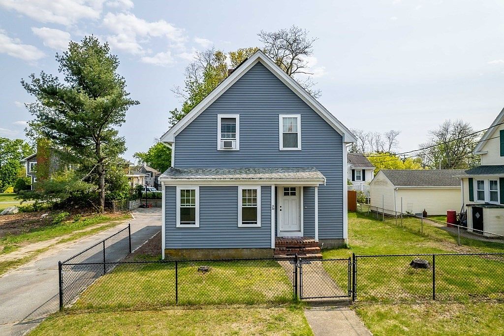 36 Jireh St, New Bedford, MA 02745 Zillow