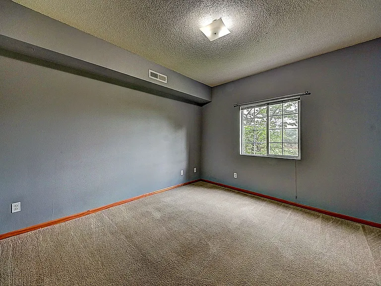 2824 Triple Crown Ln #6 — Photo 9