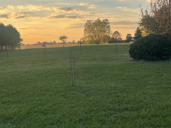 16 Cemetery Rd, Vilonia, AR 72173