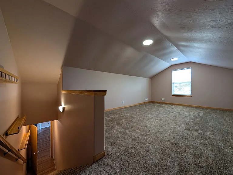 6566 Jules Pl — Photo 22