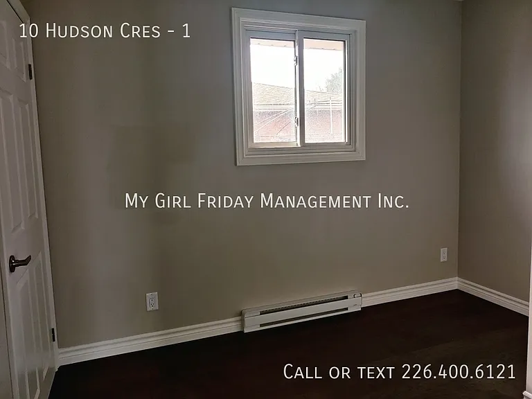 10 Hudson Cres #1 — Photo 12