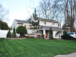 6 Russel Rd, East Brunswick, NJ 08816